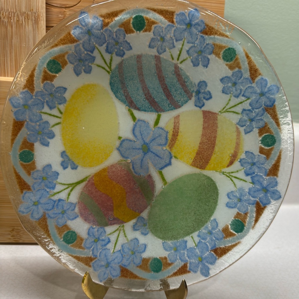 Peggy Karr Fused Glass 8” Easter Eggs Plate